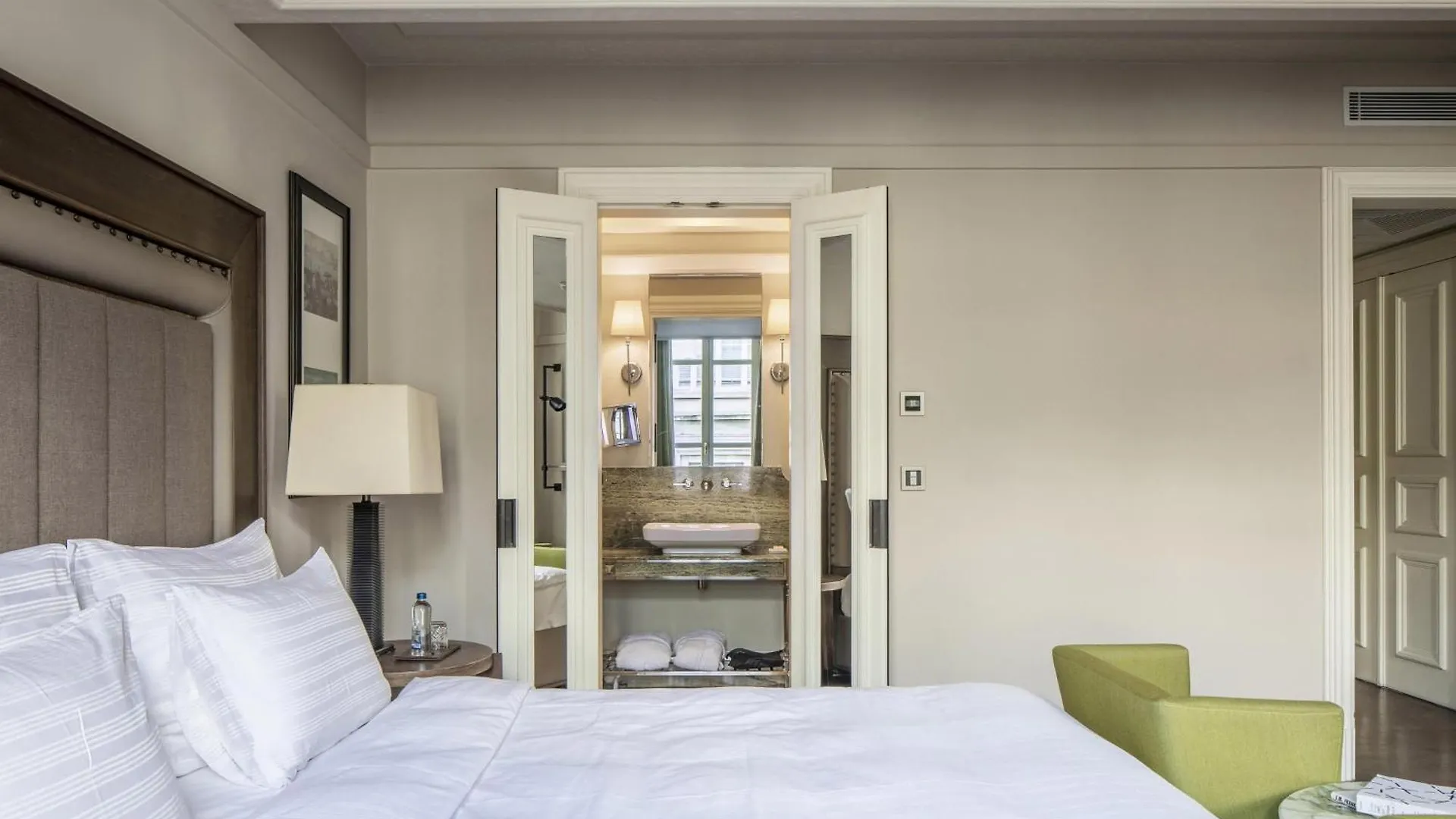 *****  The Bank Hotel Istanbul, A Member Of Design Hotels Turcja